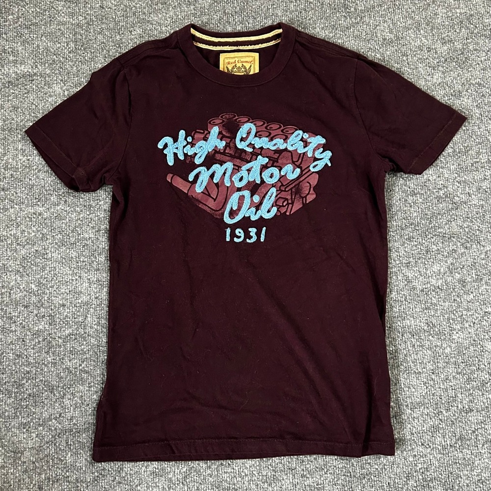 Red Camel T-Shirt Mens Size M Burgundy Cotton High Quality Motor Oil Graphic Tee